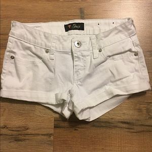 Guess white jean shorts size 24